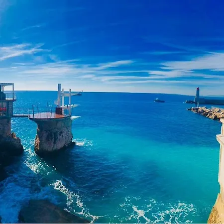 דירה Cosy En Plein Coeur Du Carre Dor ניס