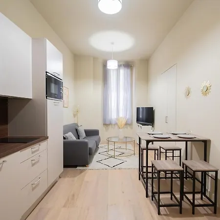 Appartement Cosy En Plein Cœur Du Carré Dor *