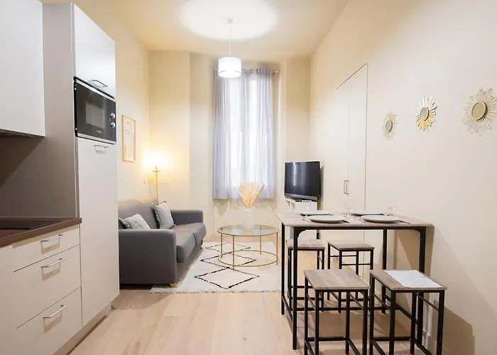 Cosy En Plein Cœur Du Carré Dor Appartement Nice